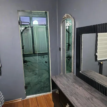 In The Charming Area Of Sisli 41b1 *